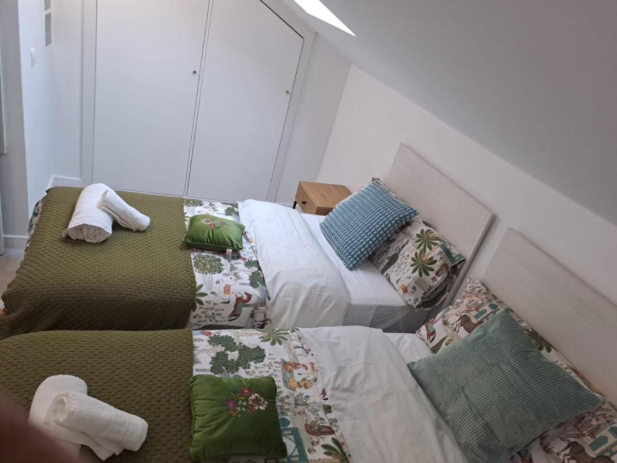 Apartamentos Jara 1C Малага Екстериор снимка