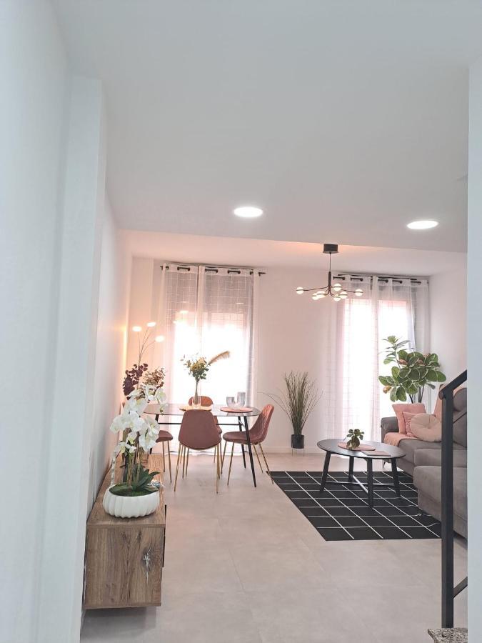 Apartamentos Jara 1C Малага Екстериор снимка