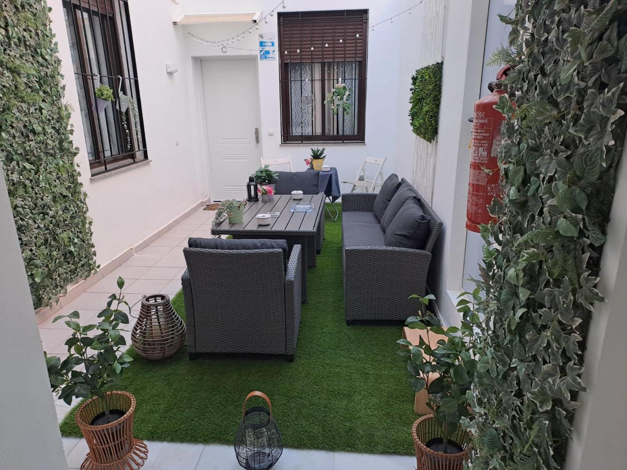 Apartamentos Jara 1C Малага Екстериор снимка